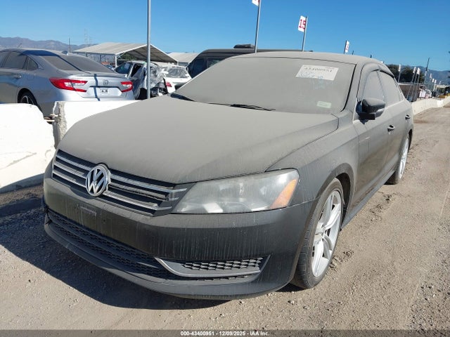 Volkswagen Passat 2014 1VWBS7A30EC105855 Image 17