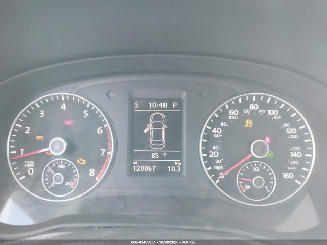 Volkswagen Passat 2014 1VWBS7A30EC105855 Image 18