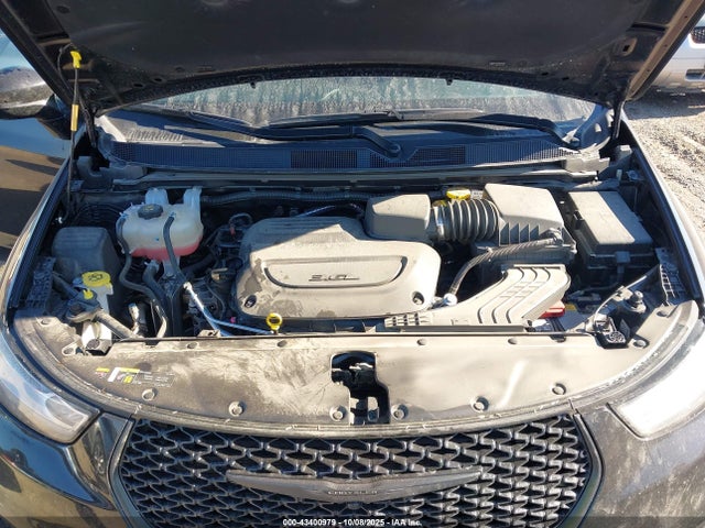 Chrysler Pacifica 2025 2C4RC1GG8SR561661 Image 10