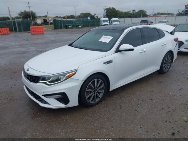 2020 KIA OPTIMA 5XXGU4L16LG430021 Photo 1