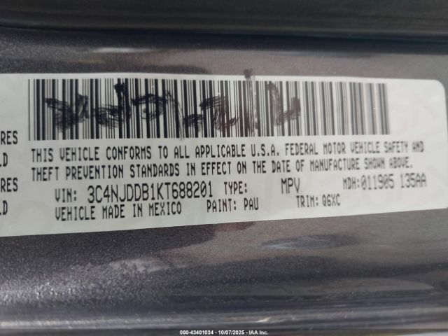 2019 JEEP COMPASS 3C4NJDDB1KT688201 Photo 8