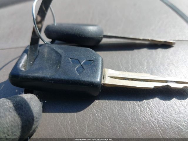 2000 MITSUBISHI MONTERO SPORT JA4MT31HXYP013933 Photo 10