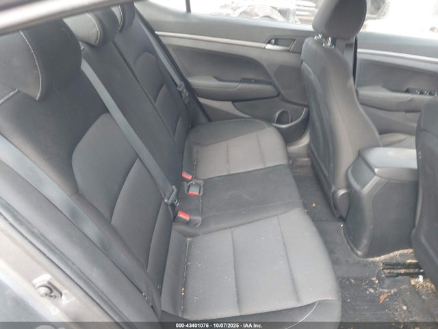 Hyundai mpi nu 2018 5NPD74LF7JH272280 Image 8