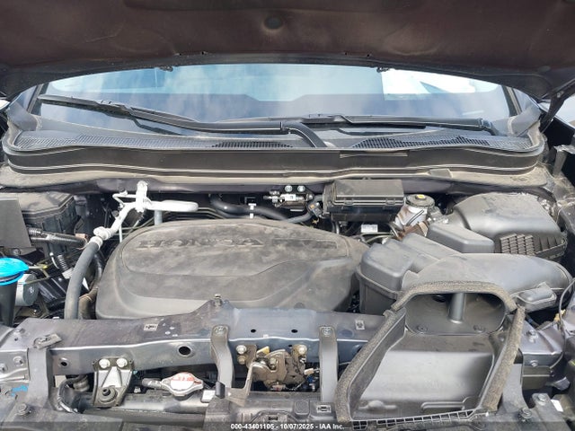 Honda j35y6 2025 5FPYK3F53SB041400 Image 10
