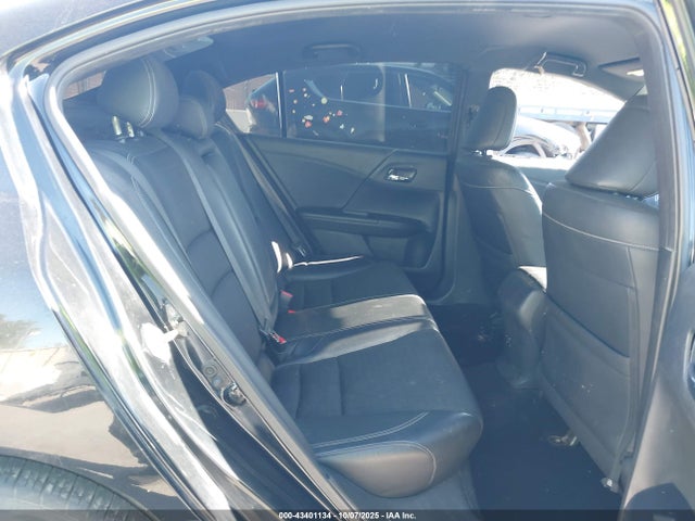 1HGCR2F59HA205504 Honda k24w1