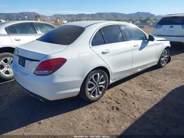 2017 MERCEDES-BENZ C 300 55SWF4JB0HU229404 Photo 3