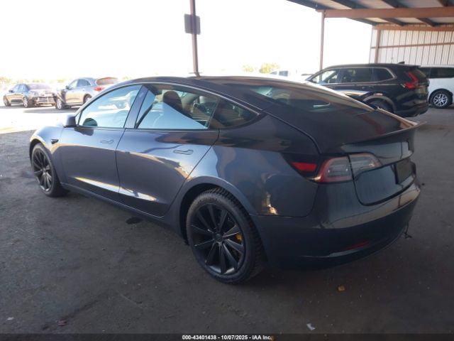 2022 TESLA MODEL 3 5YJ3E1EB3NF179285 Photo 2