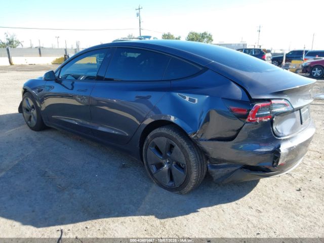2023 TESLA MODEL 3 5YJ3E1EA0PF667281 Photo 2