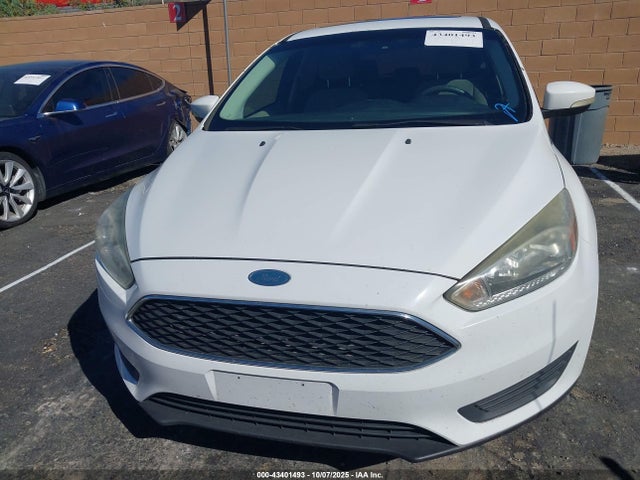 Ford 2016 2016 1FADP3K26GL331855 Image 6