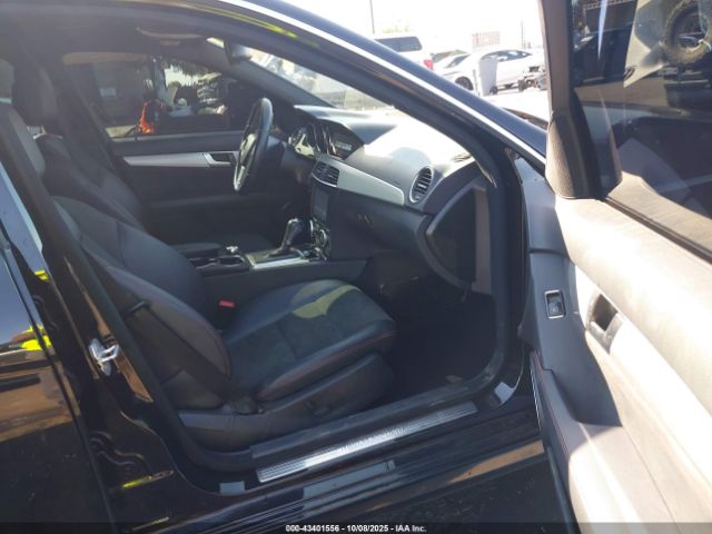 2013 MERCEDES-BENZ C 250 WDDGF4HB4DR265408 Photo 4