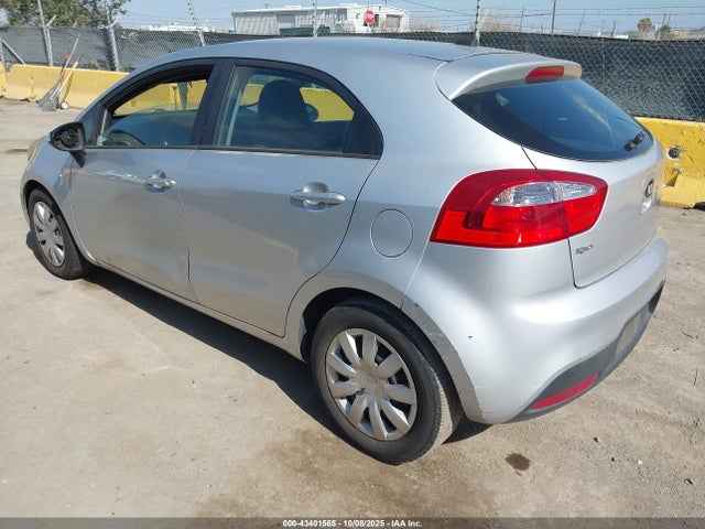 KIA dohc gamma 2014 KNADM5A38E6334533 Image 3