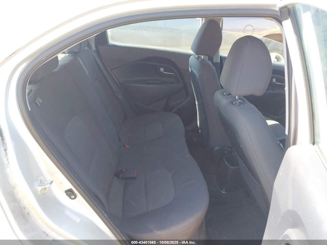 KIA dohc gamma 2014 KNADM5A38E6334533 Image 8