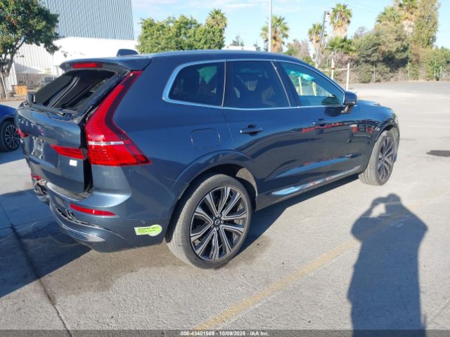 2023 VOLVO XC60 RECHARGE PLUG-IN HYBRID YV4H60DA9P1240072 Photo 3