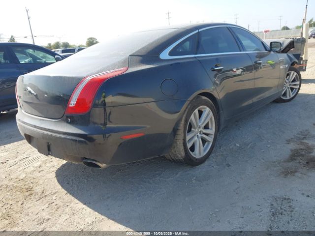 2012 JAGUAR XJ SAJWA2GB5CLV38577 Photo 3