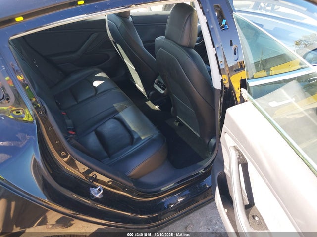 2019 TESLA MODEL 3 5YJ3E1EA8KF395443 Photo 7