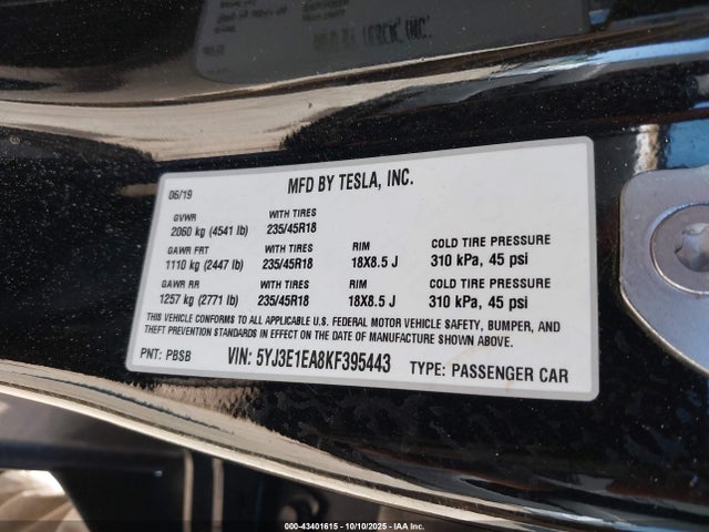 2019 TESLA MODEL 3 5YJ3E1EA8KF395443 Photo 8
