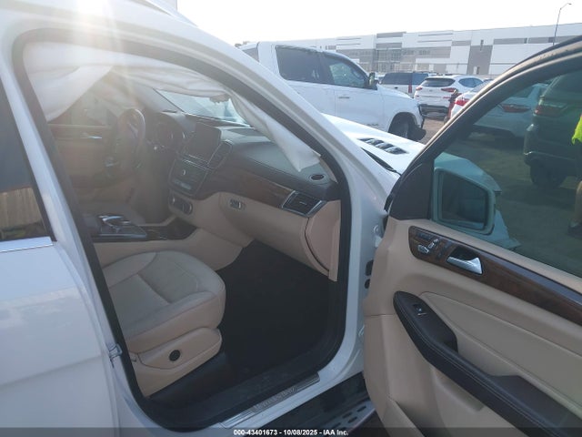 2018 MERCEDES-BENZ GLS 450 4JGDF6EE9JB005075 Photo 4