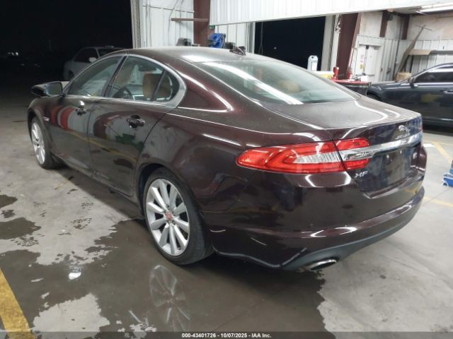 2014 JAGUAR XF SAJWJ0EFXE8U18113 Photo 2