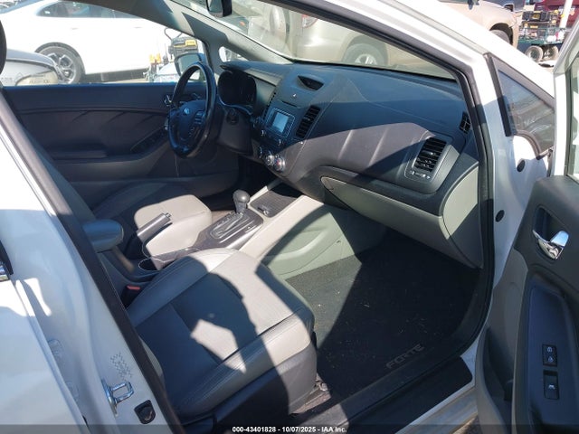 KIA dohc gdi nu 2015 KNAFZ4A84F5335489 Image 5