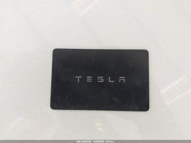 2021 TESLA MODEL Y 5YJYGDEE6MF138868 Photo 10