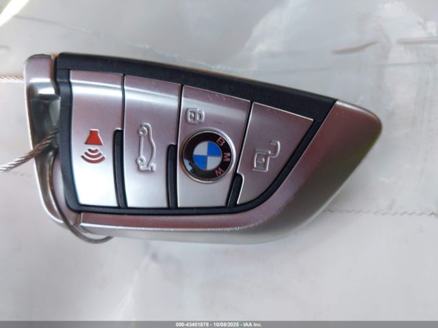 2022 BMW M850I WBAFY4C0XNCH65728 Photo 10