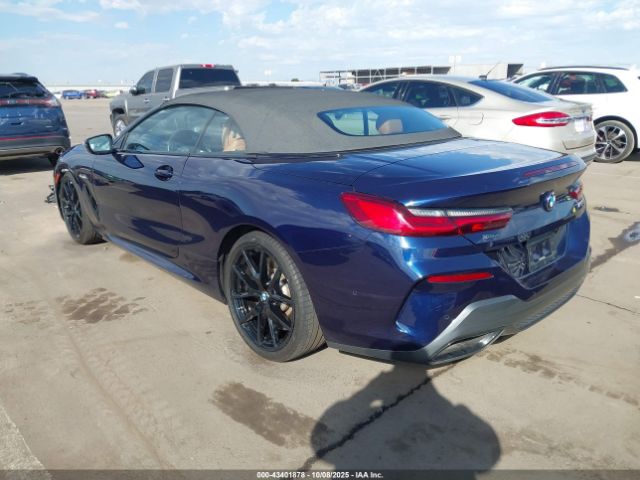 2022 BMW M850I WBAFY4C0XNCH65728 Photo 2
