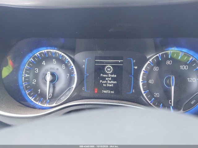 2C4RC1FGXJR228832 Chrysler Pacifica Touring Plus