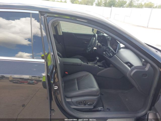 2023 LEXUS ES 300H 58AFA1C19PU032874 Photo 4