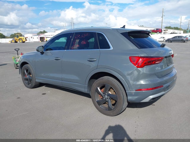 2020 AUDI Q3 WA1AECF38L1026881 Photo 2