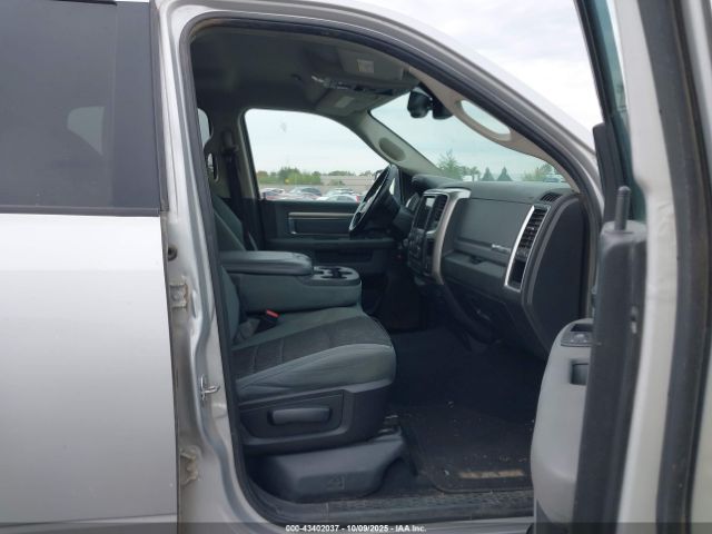 2018 RAM 1500 1C6RR7LM7JS339355 Photo 4