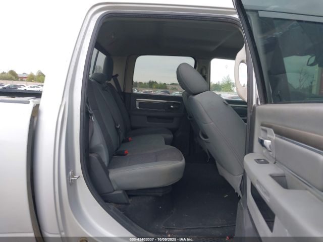 2018 RAM 1500 1C6RR7LM7JS339355 Photo 7