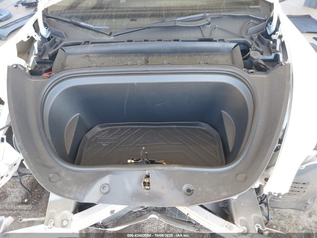 2023 TESLA MODEL Y 7SAYGDEE9PF805925 Photo 9