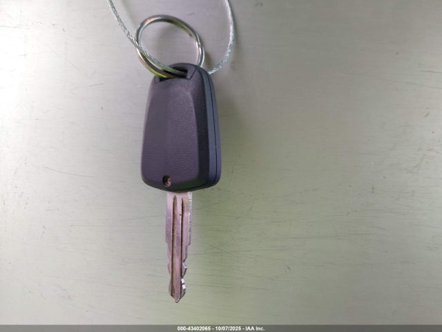 Chevrolet ll0 2014 KL8CB6S95EC440803 Image 11