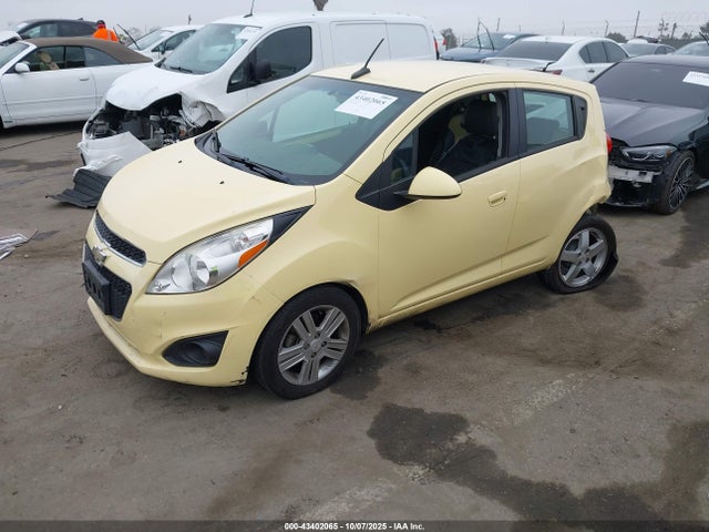 Chevrolet ll0 2014 KL8CB6S95EC440803 Image 2