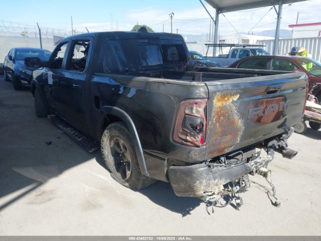 2022 RAM 1500 1C6SRFLTXNN318488 Photo 2