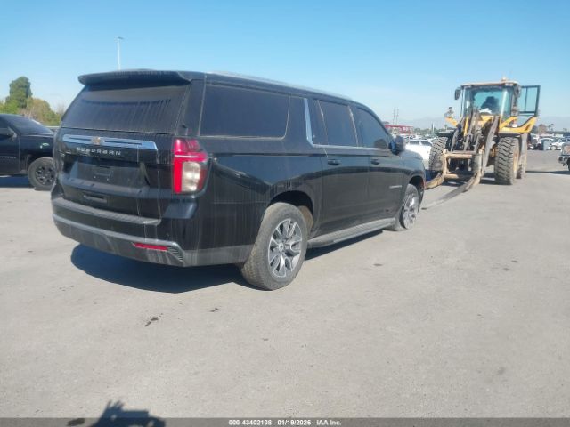 2021 CHEVROLET SUBURBAN 1GNSCCKD8MR146950 Photo 3