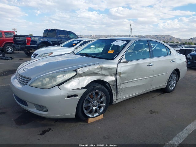 Продажа на аукционе авто 2003 Lexus Es 300, vin: JTHBF30G130135755, номер лота: 43402196