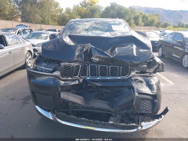 1C4RJKAG6R8592451 Jeep Grand Cherokee L Laredo X 4x4