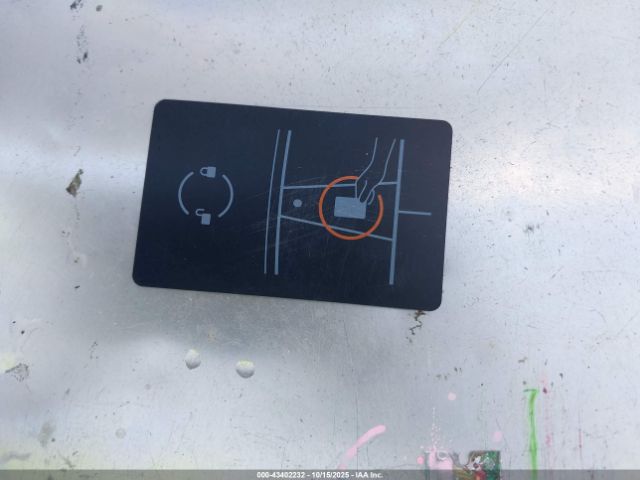 2025 TESLA MODEL Y 7SAYGDED2SF219910 Photo 10