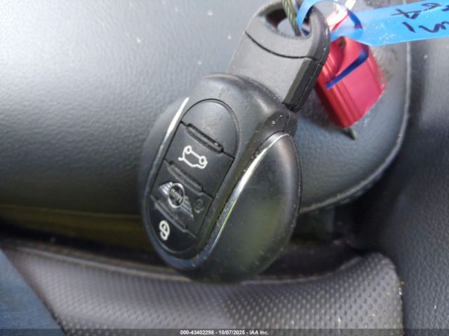 2019 MINI CONVERTIBLE WMWWG9C58K3E41684 Photo 10