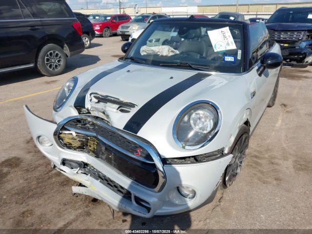 2019 MINI CONVERTIBLE WMWWG9C58K3E41684 Photo 1