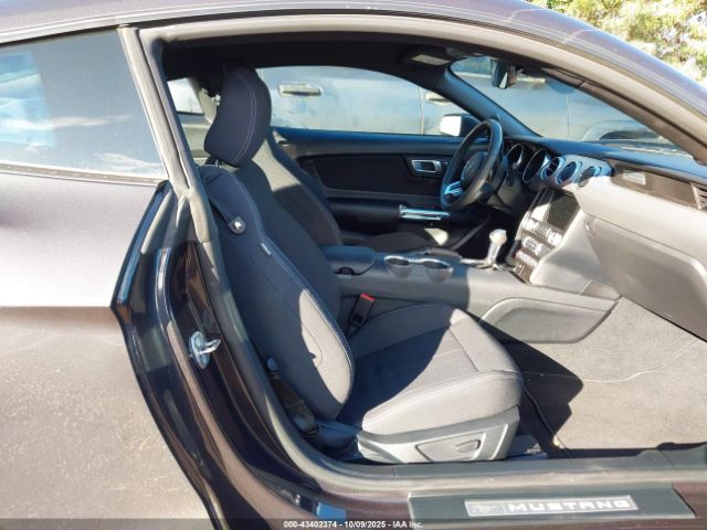 2023 FORD MUSTANG 1FA6P8CF9P5304483 Photo 4