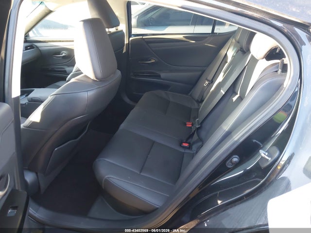 Lexus ES 300H 2023 58ADA1C15PU032362 Image 8