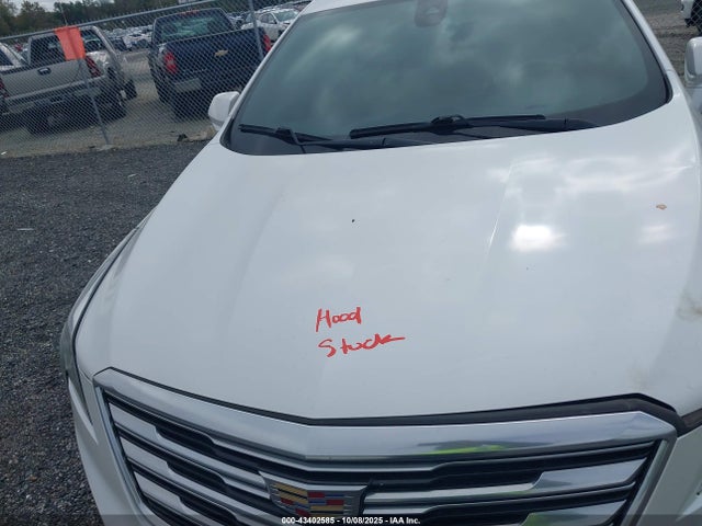 2017 CADILLAC XT5 1GYKNDRS8HZ170792 Photo 9