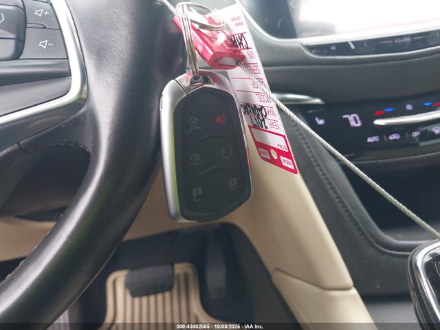 2017 CADILLAC XT5 1GYKNDRS8HZ170792 Photo 10