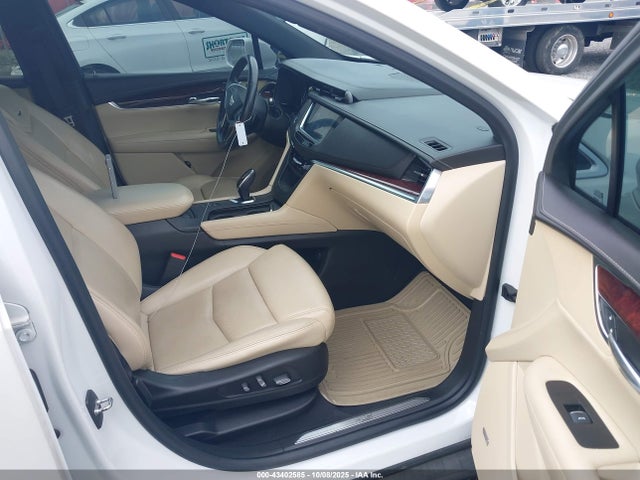 2017 CADILLAC XT5 1GYKNDRS8HZ170792 Photo 4