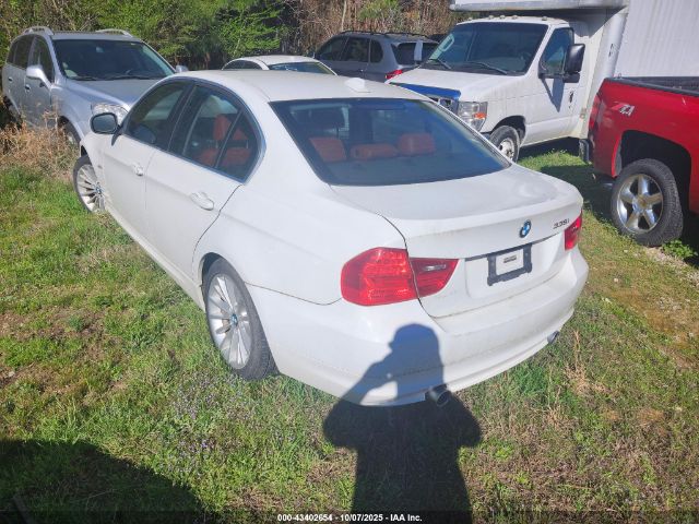 2011 BMW 335I WBAPM5C53BE577244 Photo 2