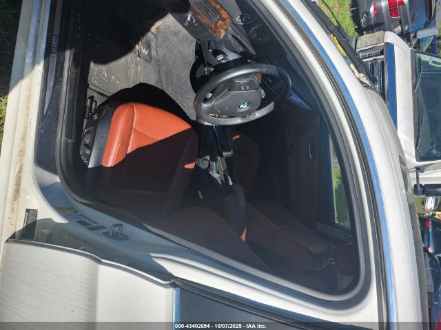 2011 BMW 335I WBAPM5C53BE577244 Photo 4