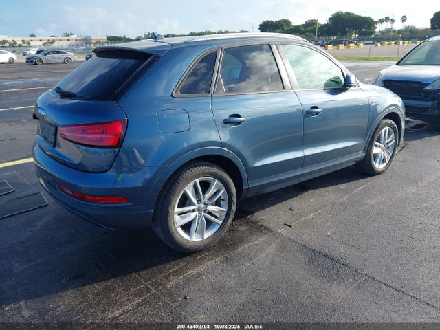 2018 AUDI Q3 WA1BCCFS9JR008776 Photo 3