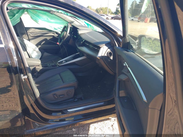 WAUAUDGYXPA061997 Audi 40 tfsi